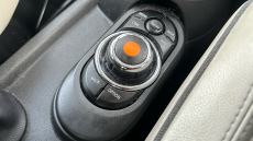 MINI Hatchback 1.5 Cooper Exclusive II 5dr Petrol Hatchback